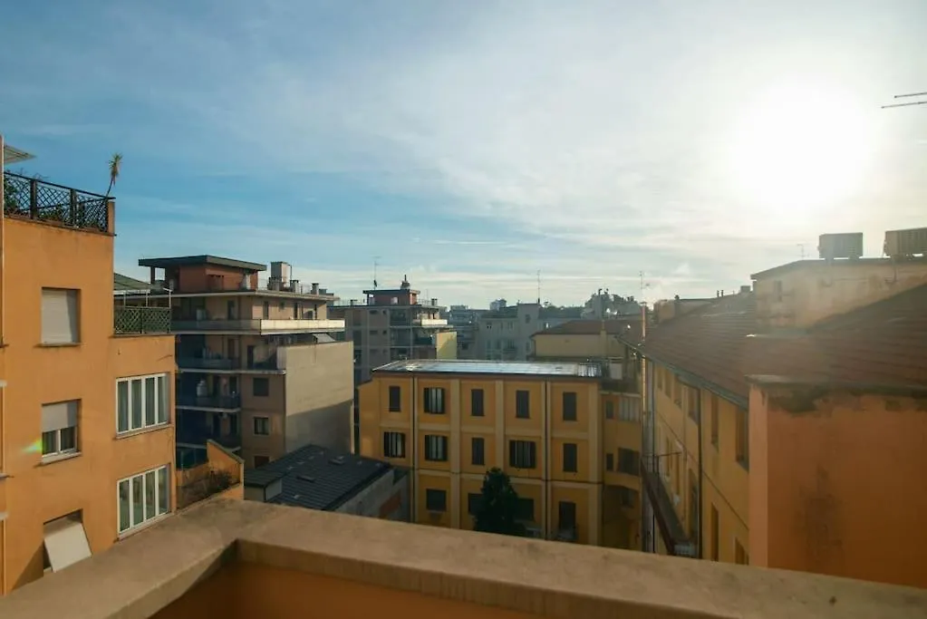 Repubblica Lux Apartment Milan