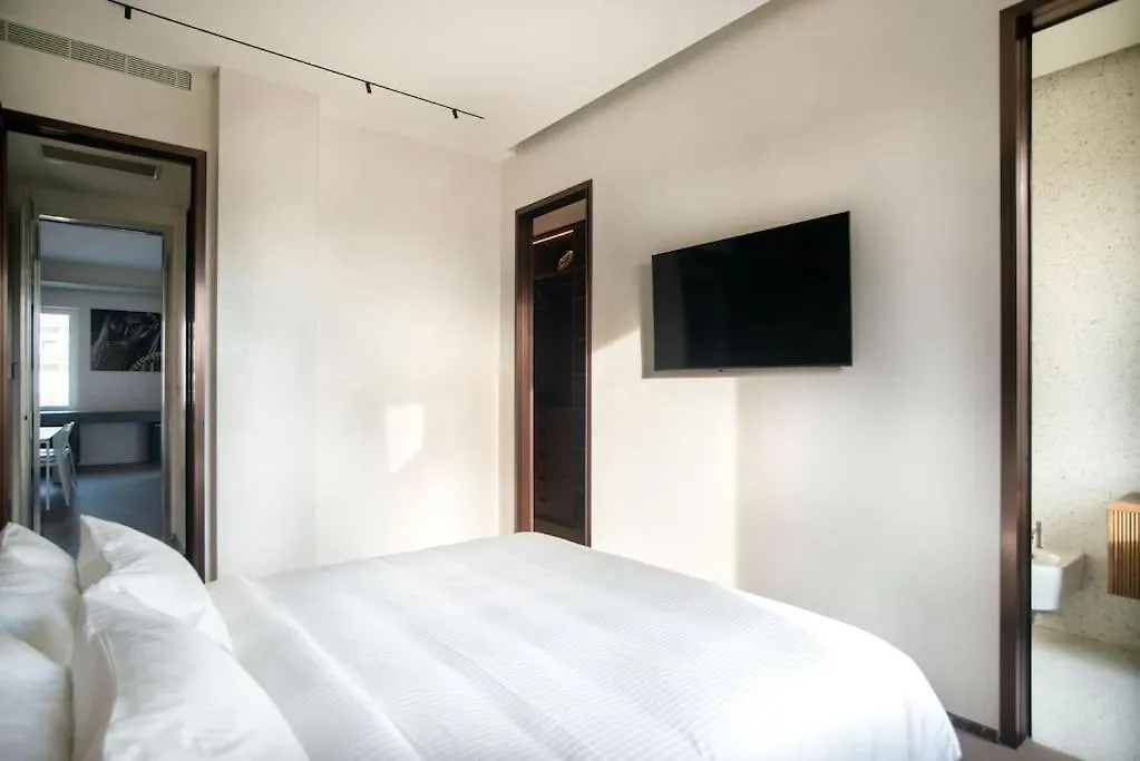Repubblica Lux Apartment Milan Italy