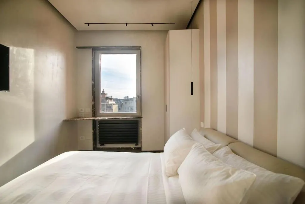 Repubblica Lux Apartment Milan